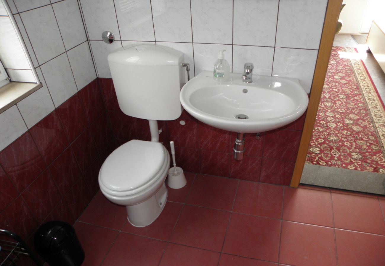 Apartament w Duce - Apartament w Duće z Widok na morze, balkon, Klimatyzacja, WIFI (237-1)