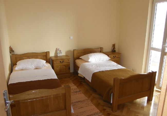 Apartament w Duce - Apartament w Duće z Widok na morze, taras, Klimatyzacja, Pralka (595-1) Apartament w Duce - Apartament w Duće z Widok na morze, taras, Klimatyzacja, Pralka (595-1)