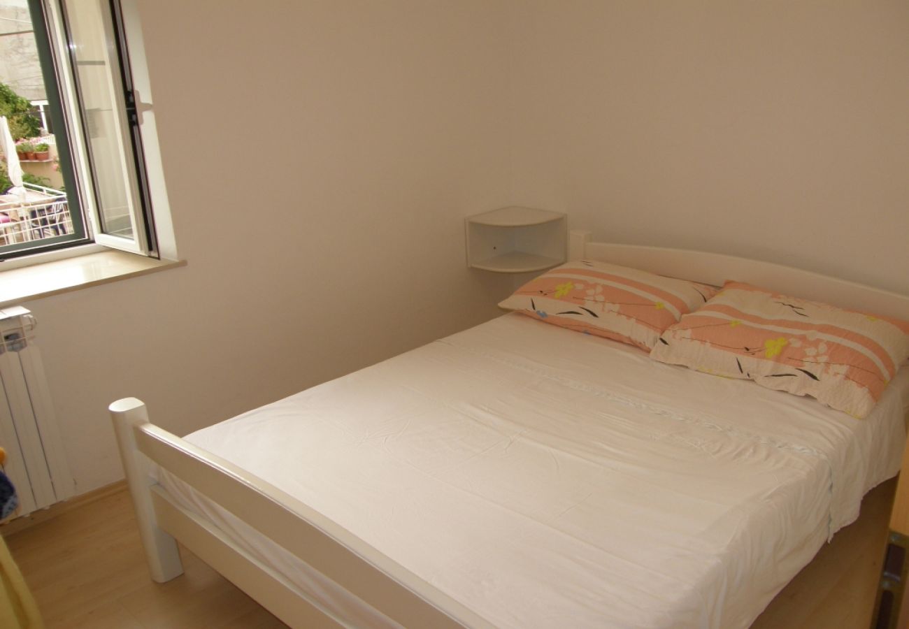 Apartament w Primošten - Apartament w Primošten z taras, Klimatyzacja, WIFI, Pralka (600-1)