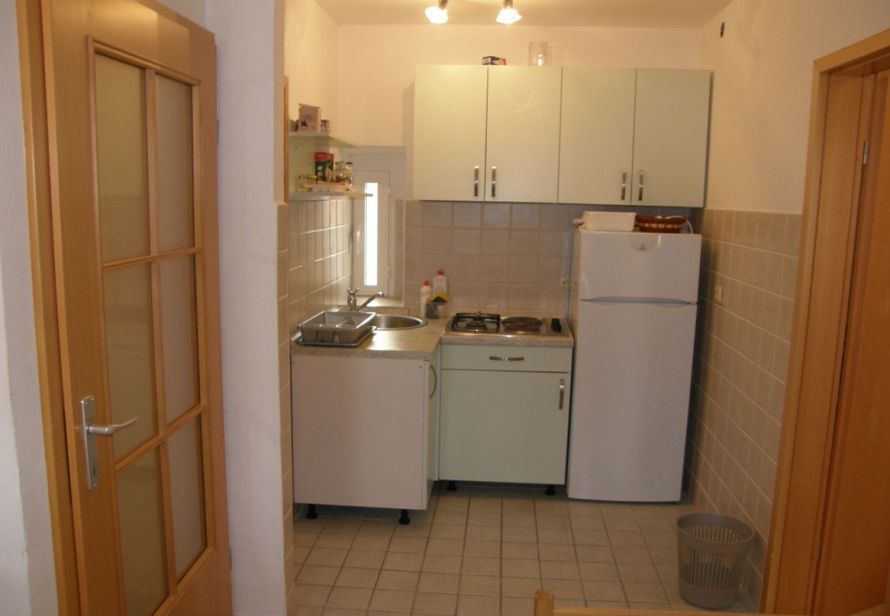 Apartament w Primošten - Apartament w Primošten z Widok na morze, taras, Klimatyzacja, WIFI (600-2)