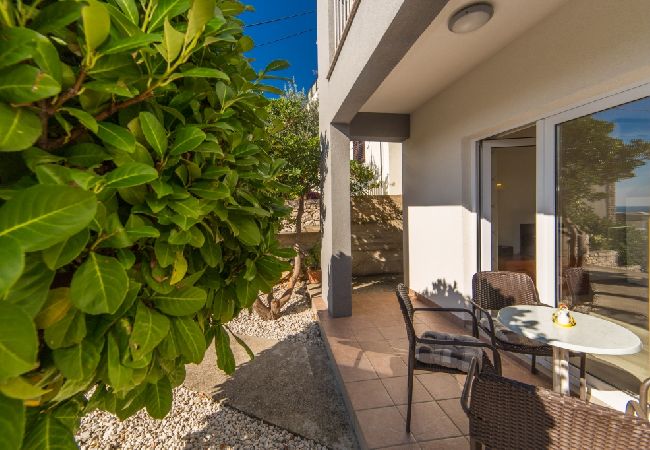 Apartament w Brist - Apartament w Brist z balkon, Klimatyzacja, WIFI (610-3) Apartament w Brist - Apartament w Brist z balkon, Klimatyzacja, WIFI (610-3)