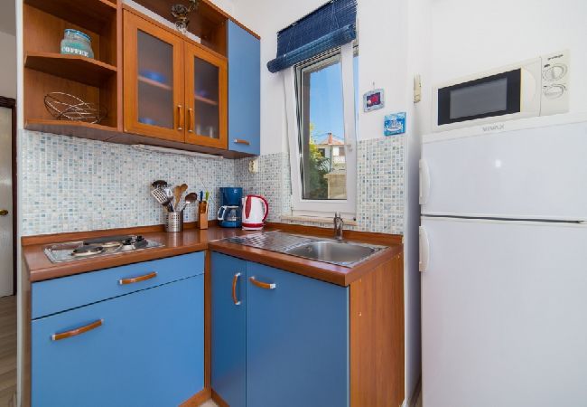 Apartament w Brist - Apartament w Brist z balkon, Klimatyzacja, WIFI (610-6) Apartament w Brist - Apartament w Brist z balkon, Klimatyzacja, WIFI (610-6)