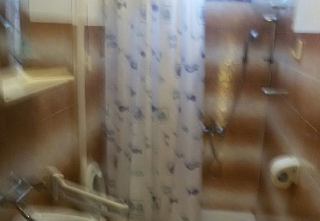 Apartament w Stanici - Ferienwohnung in Stanići mit Meerblick, Balkon, Klimaanlage, W-LAN (634-2) Apartament w Stanici - Ferienwohnung in Stanići mit Meerblick, Balkon, Klimaanlage, W-LAN (634-2)