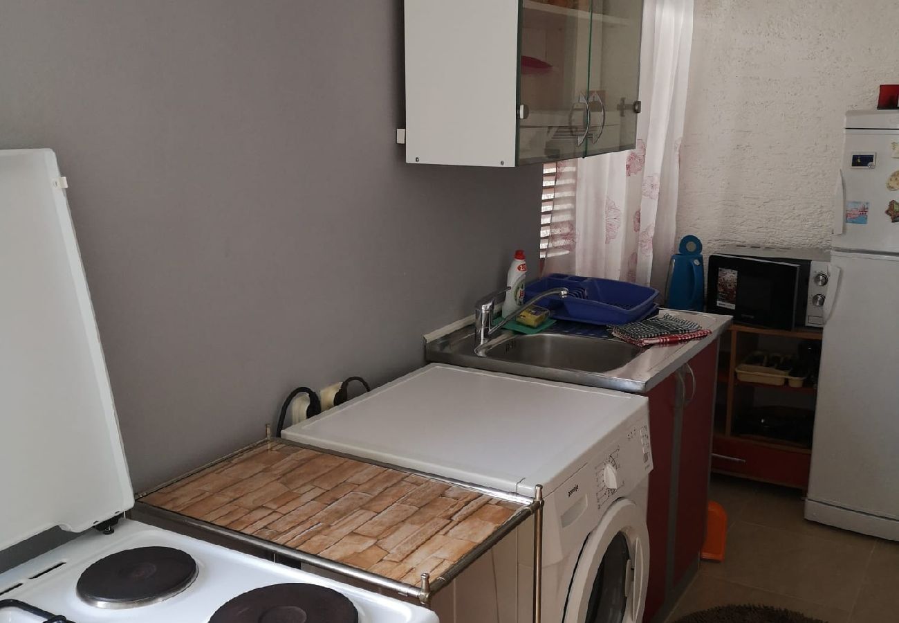 Apartament w Stanici - Ferienwohnung in Stanići mit Meerblick, Balkon, Klimaanlage, W-LAN (634-2)