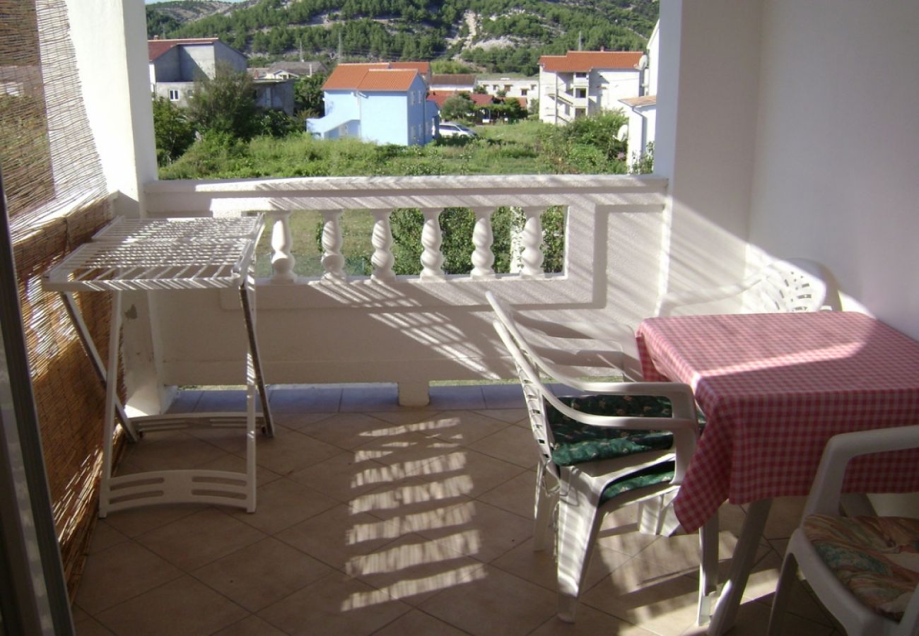 Apartament w Lopar - Apartament w Lopar z taras, Klimatyzacja, WIFI (568-2)