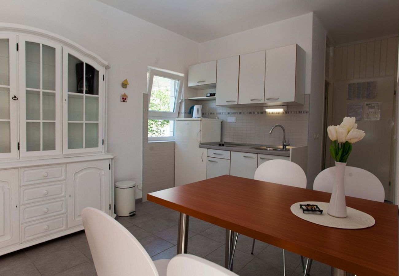 Apartament w Podgora - Apartament w Podgora z Widok na morze, taras, Klimatyzacja, WIFI (849-1)