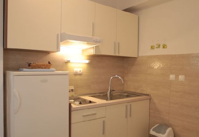 Apartament w Podgora - Apartament w Podgora z Widok na morze, taras, Klimatyzacja, WIFI (849-2) Apartament w Podgora - Apartament w Podgora z Widok na morze, taras, Klimatyzacja, WIFI (849-2)