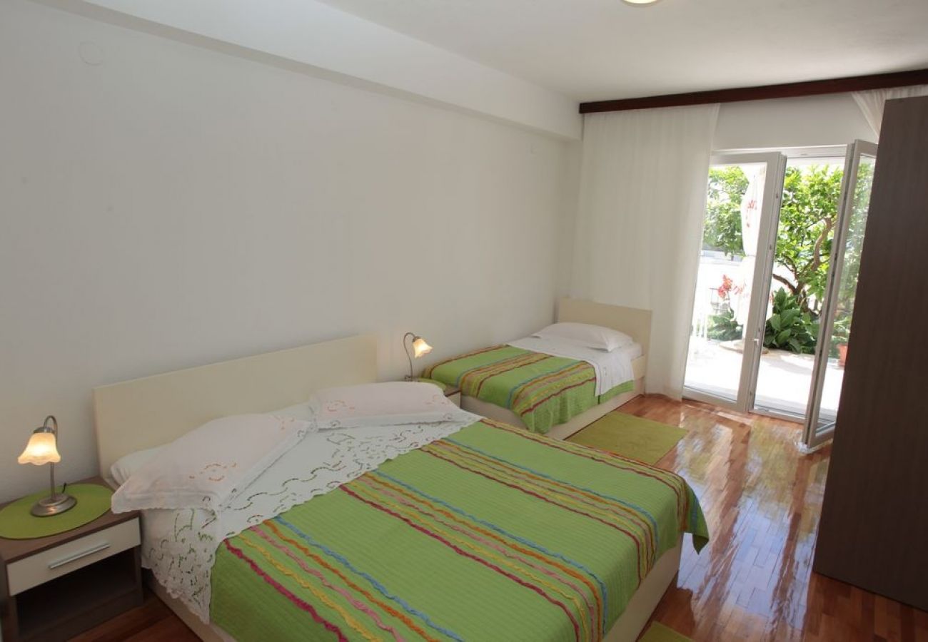 Apartament w Podgora - Apartament w Podgora z Widok na morze, taras, Klimatyzacja, WIFI (849-2)