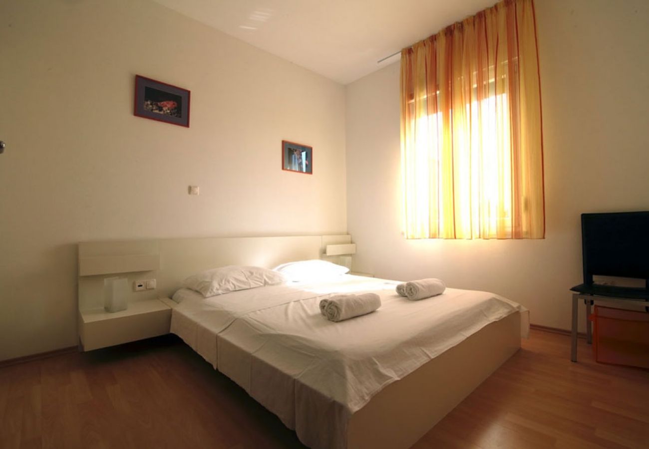 Apartament w Zadar - Apartament w Zadar z balkon, Klimatyzacja, WIFI (858-1)