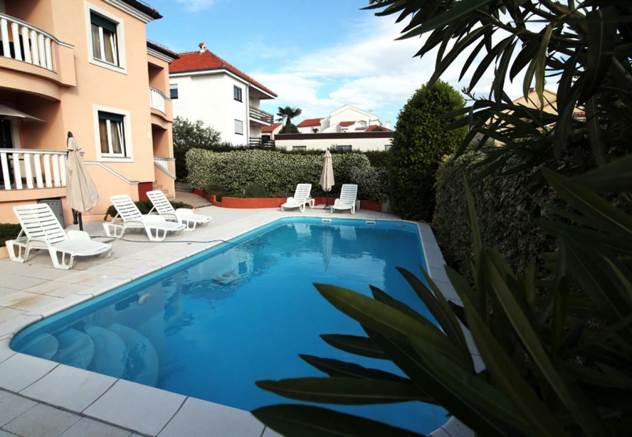 Apartament w Zadar - Apartament w Zadar z Widok na morze, balkon, Klimatyzacja, WIFI (858-2)