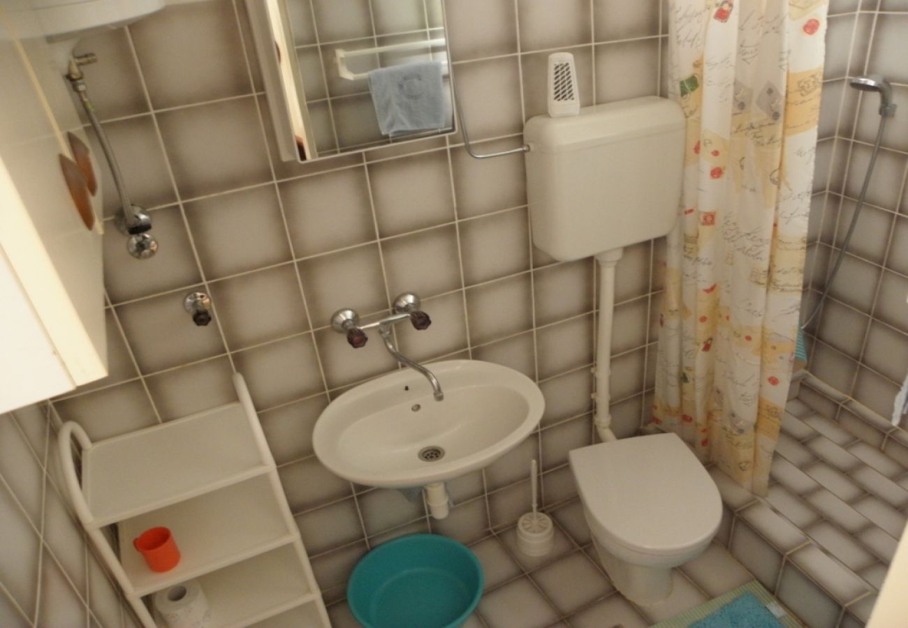 Studio w Baška - Apartament Studio w Baška z taras, Klimatyzacja, WIFI, Pralka (863-1)