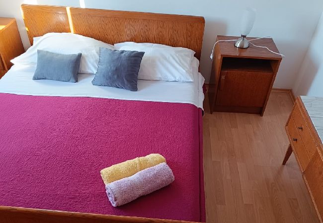 Apartament w Bibinje - Apartament w Bibinje z Widok na morze, balkon, Klimatyzacja, WIFI (868-1) Apartament w Bibinje - Apartament w Bibinje z Widok na morze, balkon, Klimatyzacja, WIFI (868-1)