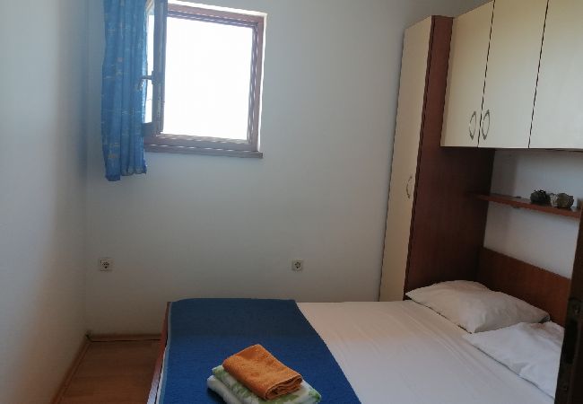 Apartament w Bibinje - Apartament w Bibinje z Widok na morze, taras, Klimatyzacja, WIFI (868-3) Apartament w Bibinje - Apartament w Bibinje z Widok na morze, taras, Klimatyzacja, WIFI (868-3)