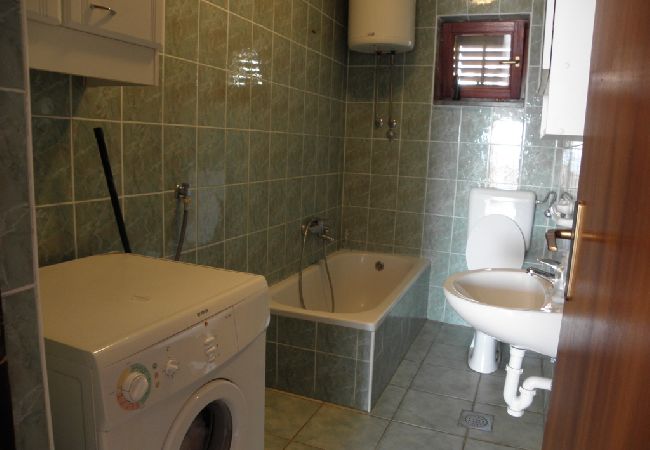 Apartament w Bibinje - Apartament w Bibinje z Widok na morze, taras, Klimatyzacja, WIFI (868-4) Apartament w Bibinje - Apartament w Bibinje z Widok na morze, taras, Klimatyzacja, WIFI (868-4)