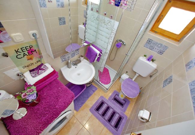 Apartament w Bibinje - Apartament w Bibinje z Widok na morze, balkon, Klimatyzacja, WIFI (5193-5) Apartament w Bibinje - Apartament w Bibinje z Widok na morze, balkon, Klimatyzacja, WIFI (5193-5)