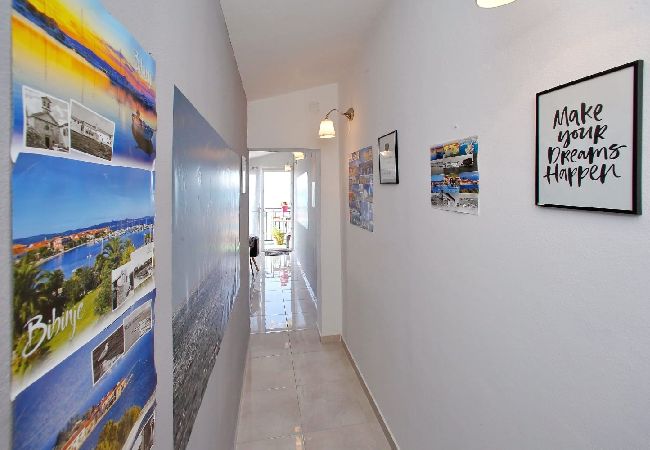 Apartament w Bibinje - Apartament w Bibinje z Widok na morze, balkon, Klimatyzacja, WIFI (5193-5) Apartament w Bibinje - Apartament w Bibinje z Widok na morze, balkon, Klimatyzacja, WIFI (5193-5)