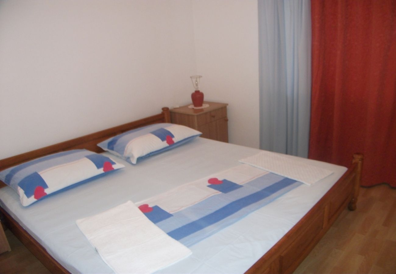 Apartament w Lumbarda - Apartament w Lumbarda z Widok na morze, taras, Klimatyzacja, Pralka (876-1)