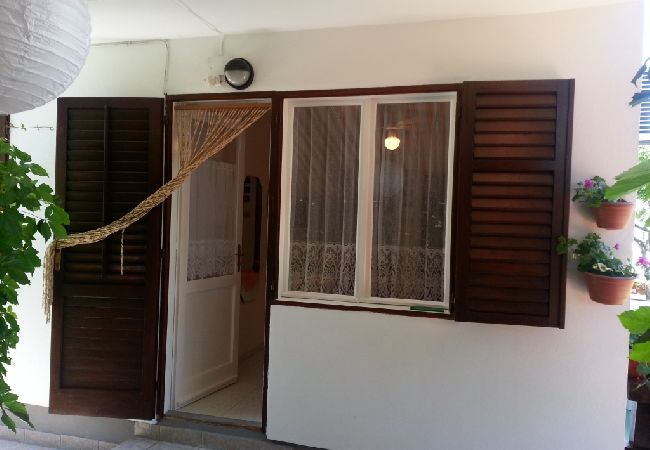 Studio w Privlaka - Apartament Studio w Sabunike z taras, Klimatyzacja, WIFI (231-3) Studio w Privlaka - Apartament Studio w Sabunike z taras, Klimatyzacja, WIFI (231-3)