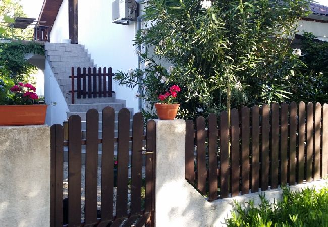 Studio w Privlaka - Apartament Studio w Sabunike z taras, Klimatyzacja, WIFI (231-3) Studio w Privlaka - Apartament Studio w Sabunike z taras, Klimatyzacja, WIFI (231-3)