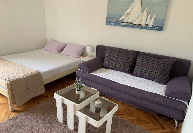 Apartament w Bibinje - Apartament w Bibinje z taras, Klimatyzacja, WIFI, Pralka (877-1) Apartament w Bibinje - Apartament w Bibinje z taras, Klimatyzacja, WIFI, Pralka (877-1)