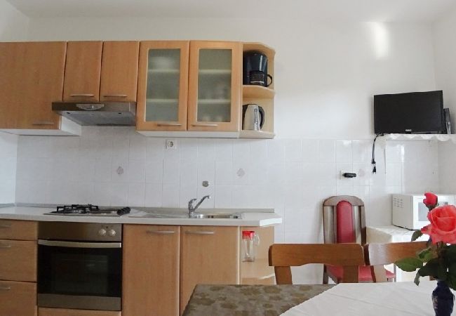 Apartament w Lopar - Apartament w Lopar z balkon, Klimatyzacja, WIFI, Pralka (893-1) Apartament w Lopar - Apartament w Lopar z balkon, Klimatyzacja, WIFI, Pralka (893-1)