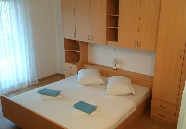 Apartament w Lopar - Apartament w Lopar z balkon, Klimatyzacja, WIFI, Pralka (893-1) Apartament w Lopar - Apartament w Lopar z balkon, Klimatyzacja, WIFI, Pralka (893-1)