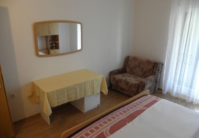 Apartament w Lopar - Apartament w Lopar z balkon, Klimatyzacja, WIFI, Pralka (893-1) Apartament w Lopar - Apartament w Lopar z balkon, Klimatyzacja, WIFI, Pralka (893-1)