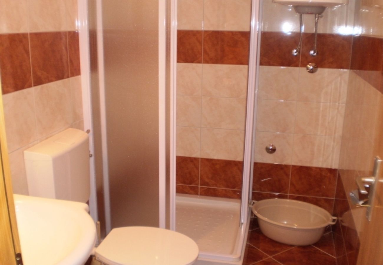 Apartament w Lopar - Apartament w Lopar z balkon, Klimatyzacja, WIFI, Pralka (696-8)