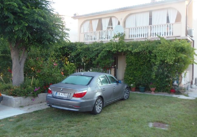 Apartament w Lopar - Apartament w Lopar z taras, Klimatyzacja, WIFI, Pralka (899-2) Apartament w Lopar - Apartament w Lopar z taras, Klimatyzacja, WIFI, Pralka (899-2)