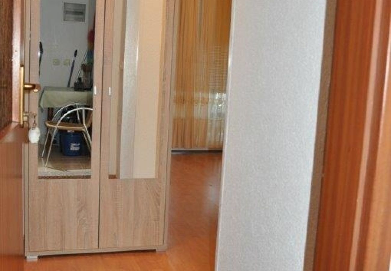 Apartament w Lopar - Apartament w Lopar z taras, Klimatyzacja, WIFI, Pralka (899-3)