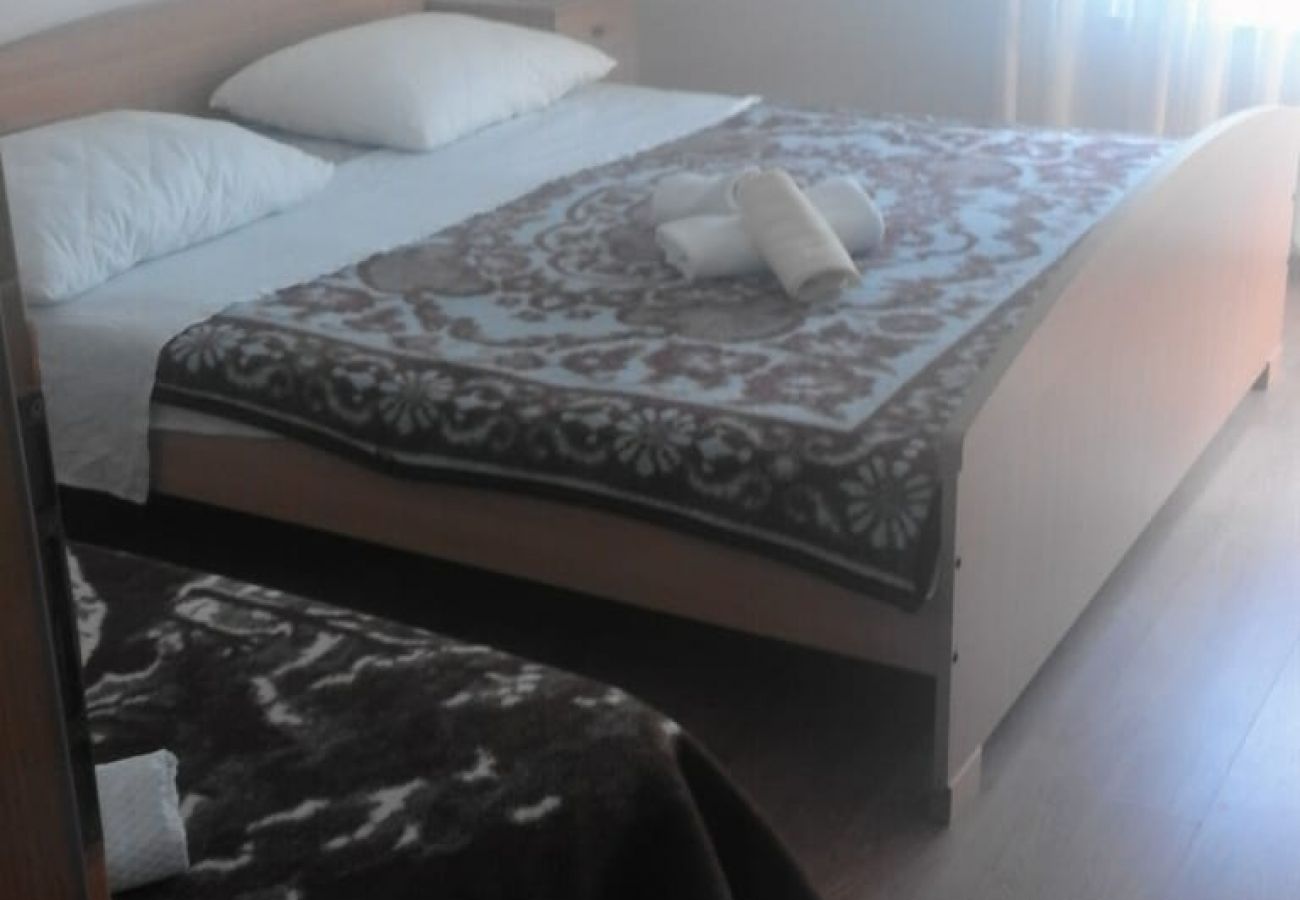 Apartament w Duce - Apartament w Duće z Widok na morze, taras, Klimatyzacja, WIFI (900-2)