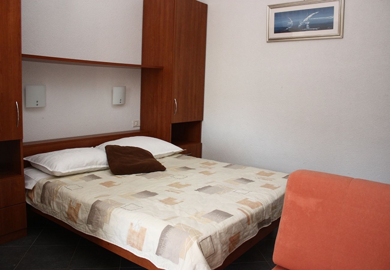 Studio w Grebaštica - Apartament Studio w Grebaštica z Widok na morze, taras, Klimatyzacja, WIFI (886-1)