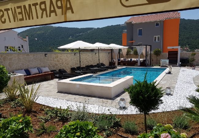 Apartament w Grebaštica - Apartament w Grebaštica z Widok na morze, taras, Klimatyzacja, WIFI (886-2) Apartament w Grebaštica - Apartament w Grebaštica z Widok na morze, taras, Klimatyzacja, WIFI (886-2)