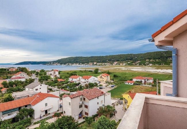 Apartament w Supetarska Draga - Apartament w Supetarska Draga z Widok na morze, balkon, Klimatyzacja, WIFI (3321-4) Apartament w Supetarska Draga - Apartament w Supetarska Draga z Widok na morze, balkon, Klimatyzacja, WIFI (3321-4)