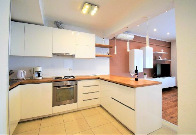Apartament w Lopar - Apartament w Lopar z Widok na morze, taras, Klimatyzacja, WIFI (613-5) Apartament w Lopar - Apartament w Lopar z Widok na morze, taras, Klimatyzacja, WIFI (613-5)