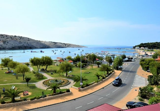 Apartament w Lopar - Apartament w Lopar z Widok na morze, taras, Klimatyzacja, WIFI (613-5) Apartament w Lopar - Apartament w Lopar z Widok na morze, taras, Klimatyzacja, WIFI (613-5)