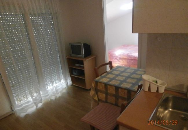 Apartament w Porec - Apartament w Poreč z balkon, Klimatyzacja, WIFI (819-5) Apartament w Porec - Apartament w Poreč z balkon, Klimatyzacja, WIFI (819-5)