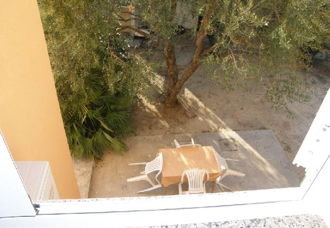 Apartament w Vodice - Apartament w Vodice z Widok na morze, balkon, Klimatyzacja, WIFI (3335-1) Apartament w Vodice - Apartament w Vodice z Widok na morze, balkon, Klimatyzacja, WIFI (3335-1)