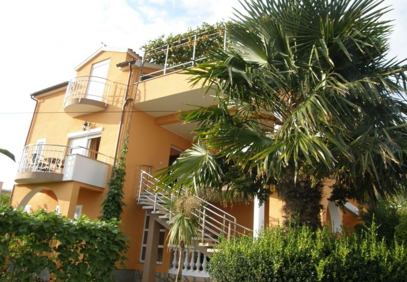 Apartament w Vodice - Apartament w Vodice z Widok na morze, balkon, Klimatyzacja, WIFI (3335-1)