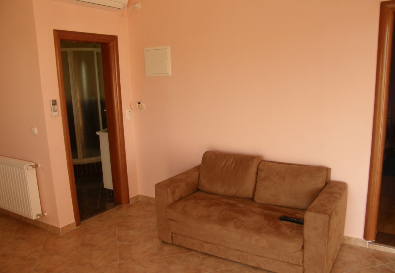 Apartament w Vodice - Apartament w Vodice z Widok na morze, balkon, Klimatyzacja, WIFI (3335-1)