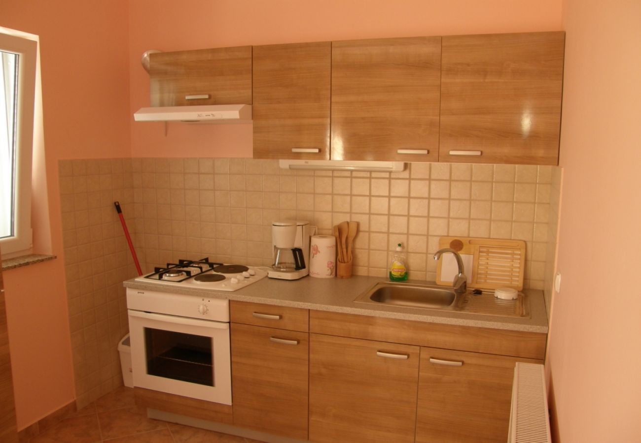 Apartament w Vodice - Apartament w Vodice z Widok na morze, balkon, Klimatyzacja, WIFI (3335-1)