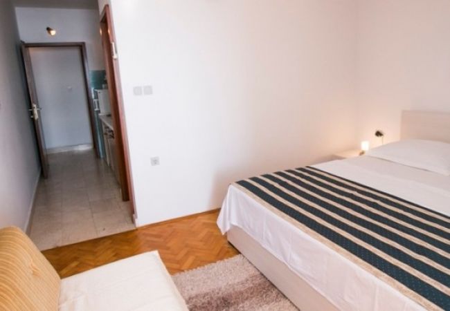 Studio w Pisak - Apartament Studio w Pisak z Widok na morze, balkon, Klimatyzacja, WIFI (3340-2) Studio w Pisak - Apartament Studio w Pisak z Widok na morze, balkon, Klimatyzacja, WIFI (3340-2)