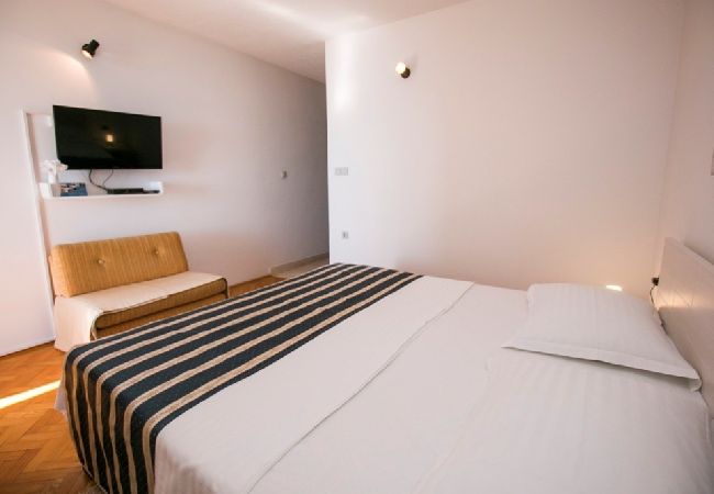 Studio w Pisak - Apartament Studio w Pisak z Widok na morze, balkon, Klimatyzacja, WIFI (3340-2) Studio w Pisak - Apartament Studio w Pisak z Widok na morze, balkon, Klimatyzacja, WIFI (3340-2)