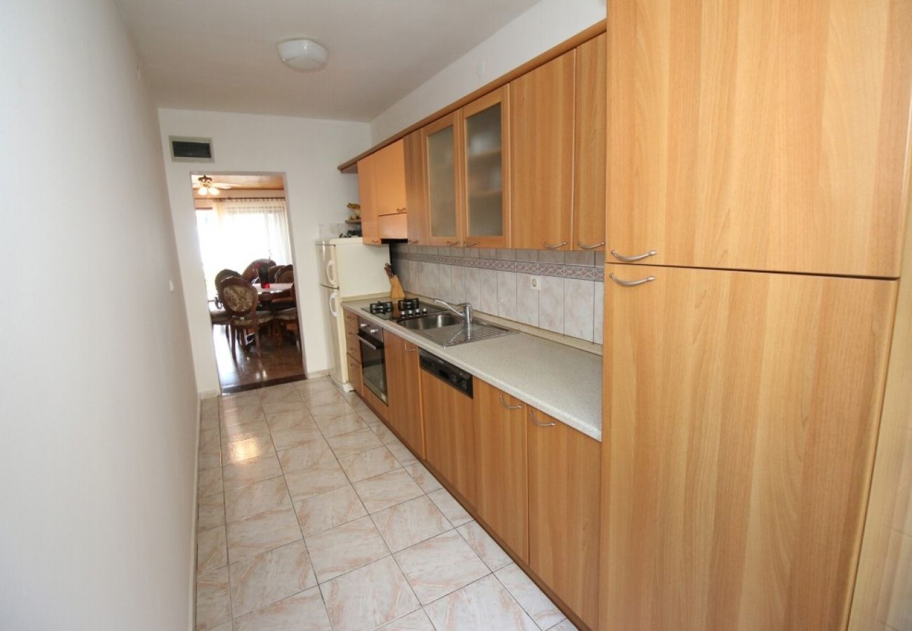 Apartament w Pisak - Apartament w Pisak z Widok na morze, balkon, Klimatyzacja, WIFI (3340-3)