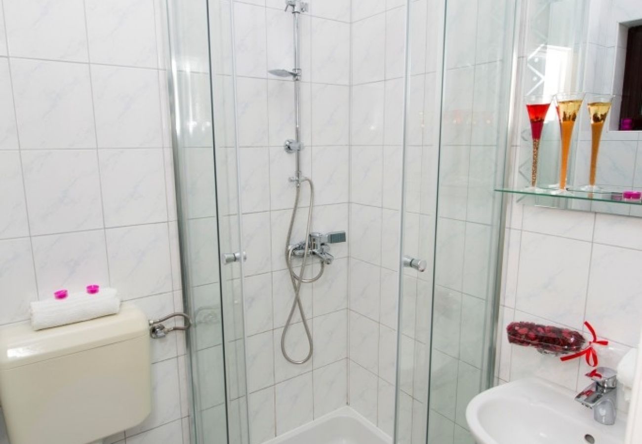 Apartament w Pisak - Apartament w Pisak z Widok na morze, taras, Klimatyzacja, WIFI (3340-5)