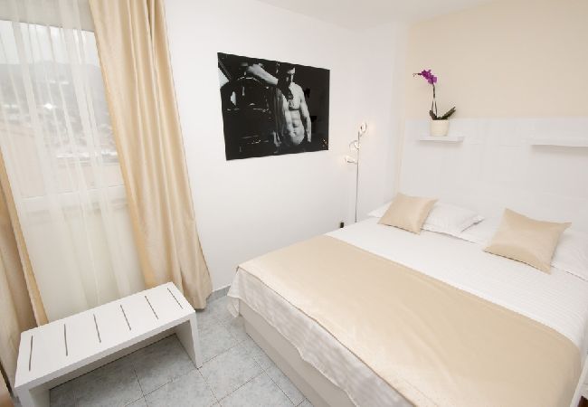 Apartament w Pisak - Apartament w Pisak z Widok na morze, taras, Klimatyzacja, WIFI (3340-7) Apartament w Pisak - Apartament w Pisak z Widok na morze, taras, Klimatyzacja, WIFI (3340-7)