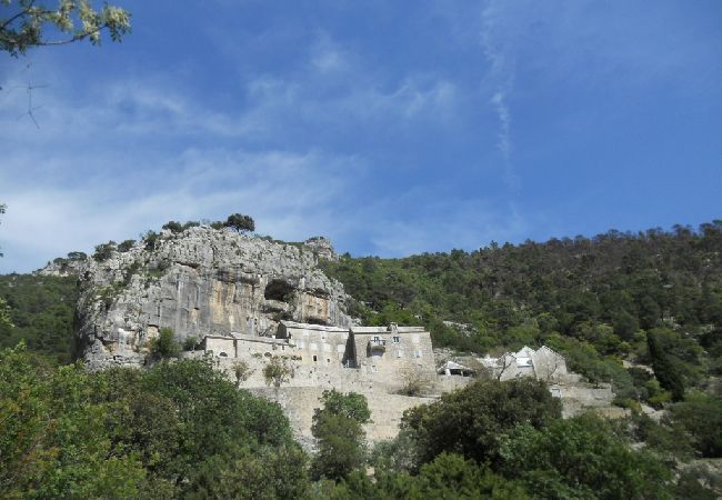 Dom w Sumartin - Ferienhaus in Sumartin mit Meerblick, Klimaanlage, W-LAN, Waschmaschine (682-2) Dom w Sumartin - Ferienhaus in Sumartin mit Meerblick, Klimaanlage, W-LAN, Waschmaschine (682-2)
