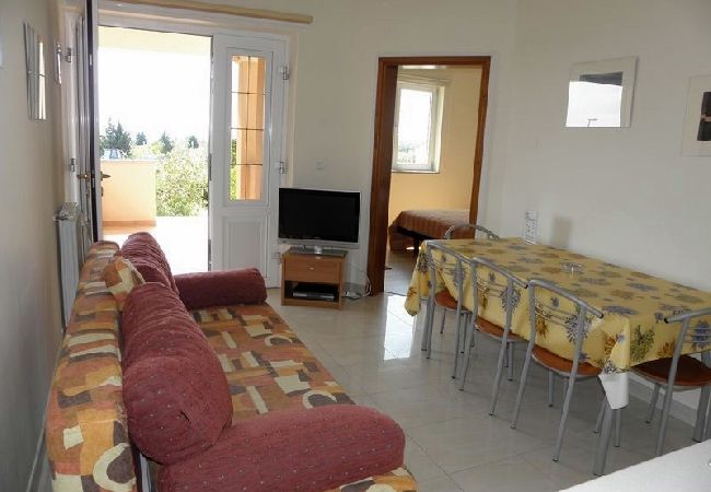 Apartament w Premantura - Apartament w Premantura z taras, Klimatyzacja, WIFI, Pralka (3352-26) Apartament w Premantura - Apartament w Premantura z taras, Klimatyzacja, WIFI, Pralka (3352-26)