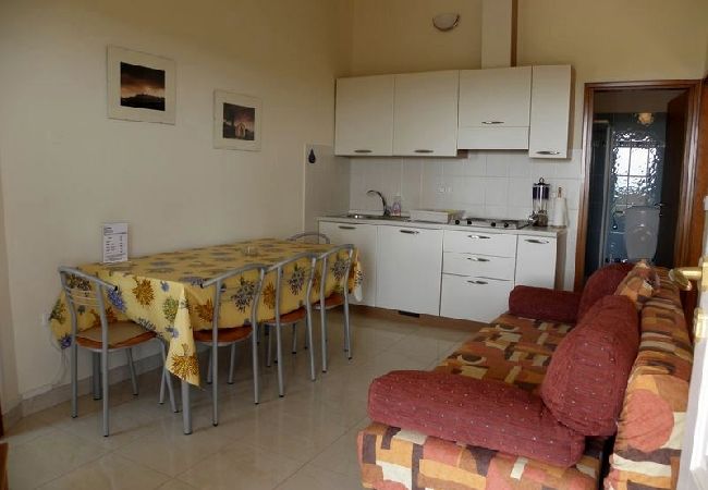 Apartament w Premantura - Apartament w Premantura z taras, Klimatyzacja, WIFI, Pralka (3352-26) Apartament w Premantura - Apartament w Premantura z taras, Klimatyzacja, WIFI, Pralka (3352-26)
