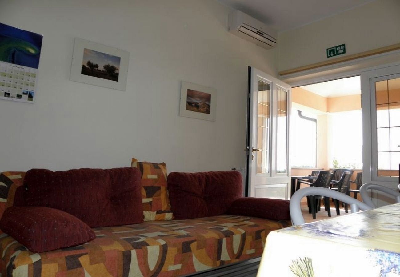 Apartament w Premantura - Apartament w Premantura z taras, Klimatyzacja, WIFI, Pralka (3352-26)